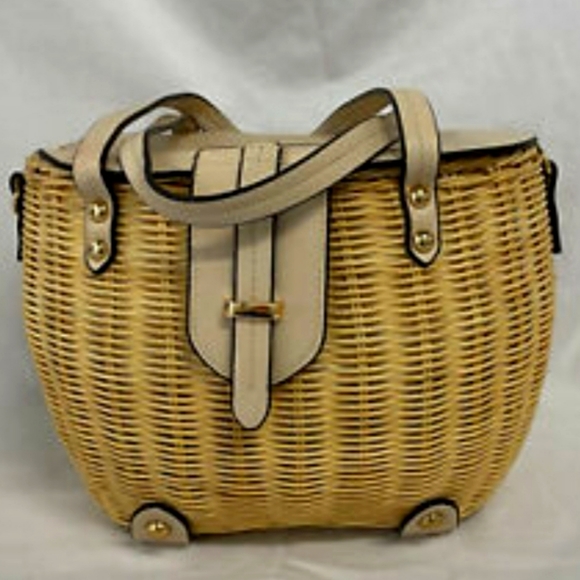 Tommy Bahama Handbags - TOMMY BAHAMA | Wicker tote |